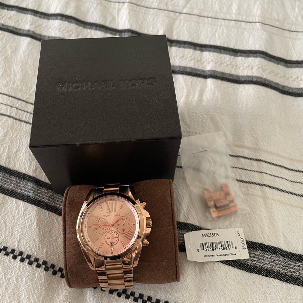 Mk watch - Picture 3 of 5